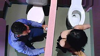 schools girls bathroom porn