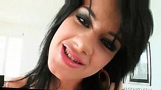 lund-between-both-boobs-indian