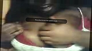 indian aunty bra change video s