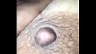 cute hot sexie playing with vagina in bath