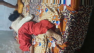 salwar-suit-wali-aunty