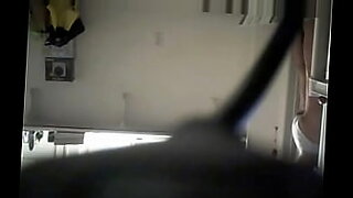 on-bus-fuck-me-harder