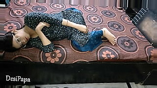 indian-lesbian-hottest-romance