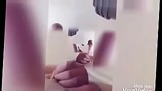 chica virgen siente un pene por primera ves video