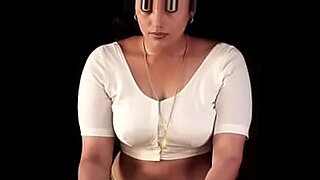 xxx-in-poshto-leangue