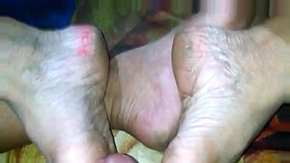 celebriies-getting-hard