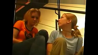 college-hinde-video