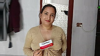 سكس-تحلق-شعر-مهبلها