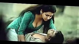 bollywood actress aishwarya rai hot movie masala scene