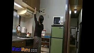 house wife ask her servant to lick her ass and pusy