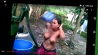 hot romantic videos water