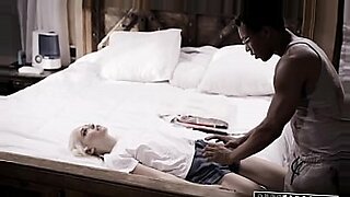 blonde mom in double penetration by two black men