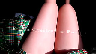 three boy at one girl xxx video in