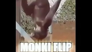 monki and girls sex