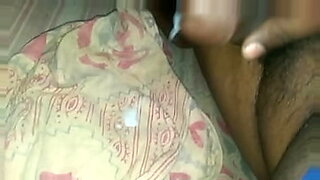indian-cute-cuple-funny