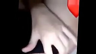 ladki ki chut me se pani nikalte hue ladki ki chut me se pani nikalta land dalta video