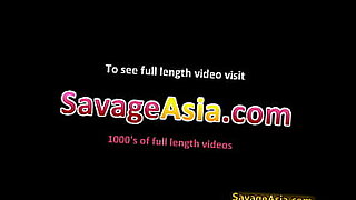 ripping-off-tight-leggings