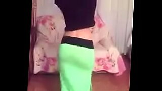 arab-dance-at-home