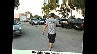 سكس-اغتصاب-الاب-ينيك-بنته