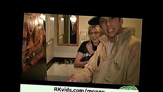 mom-and-son-xxxx-video-night-me