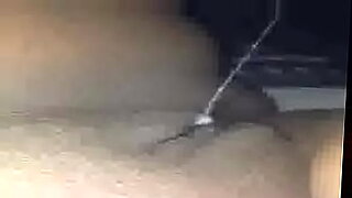 hot-girls-twerking-on-tik-tok
