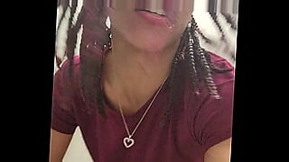 gorgeous milf quickie in the office