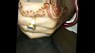 girl ki choot ka pani nikalna video