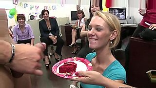 birthday gangbang sexy mom lallanacr