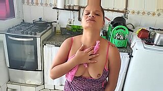 pai comendo filha novinha inocente hd