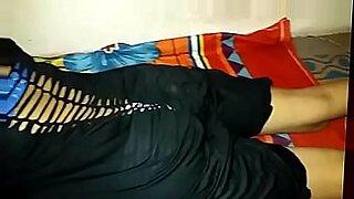 shy-nails-taking-bbc