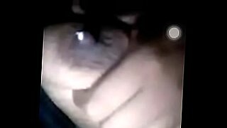 video call pacar horny