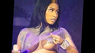 nicki minaj sex videos and naked photos showing her pussy