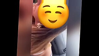 video padre con su hijo en medico gay