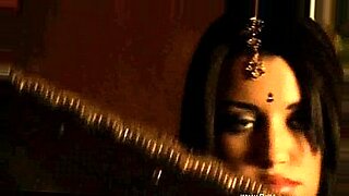 india-teenagers-girls-lesbians