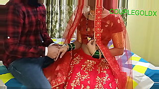 সোনা-দিয়-ডুকাই-ধন-দুই-জন-xxxx